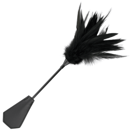 DARKNESS - BLACK FEATHER WHIP - Kink&Play