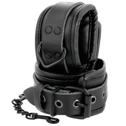 DARKNESS - BLACK LEATHER HANDCUFFS AND COLLAR - Kink&Play
