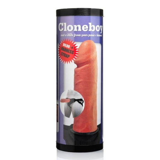 CLONEBOY - DILDO & HARNESS 