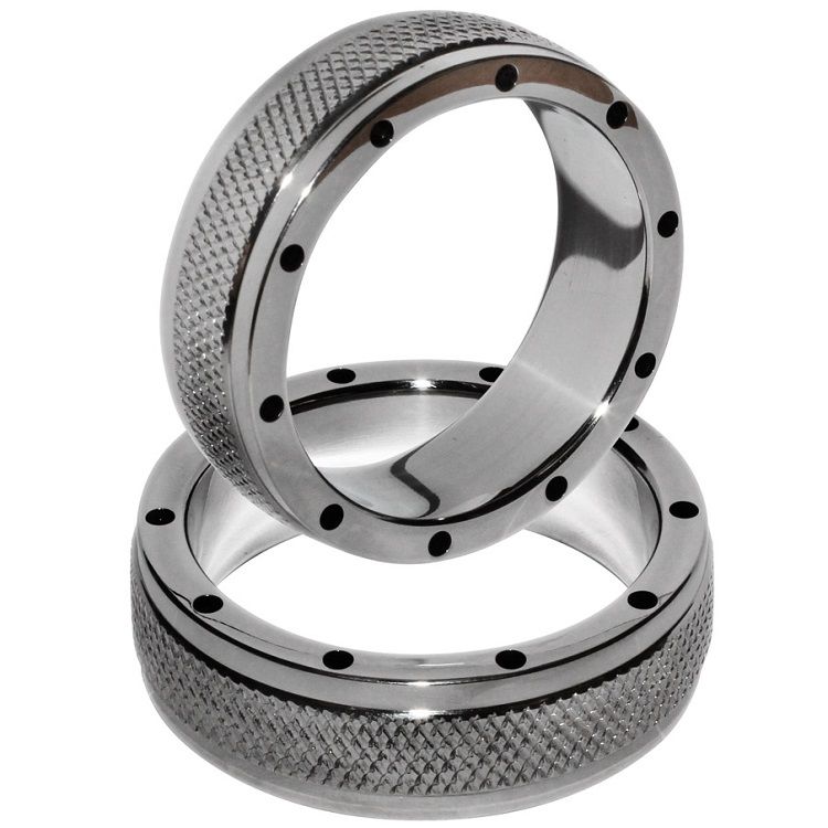 METAL HARD - METAL RING FOR PENIS AND TESTICLES 55MM - Kink&Play