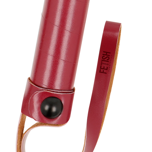 FETISCH UNDERGÅENDE MÖRKT RUMMET - VEGANSK LÄDERPISKA