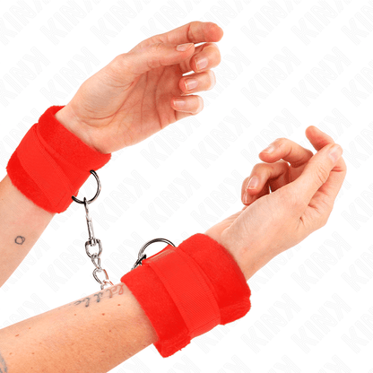 KINK - BEGINNER FUR HAND CUFFS RED 30 X 7 CM - Kink&Play