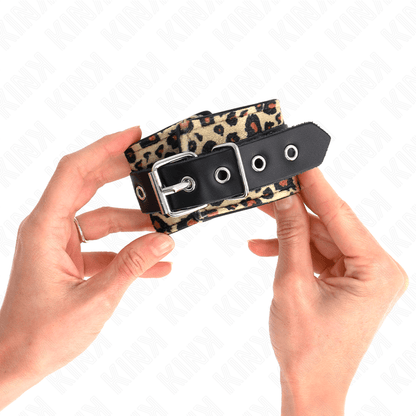 KINK - LEOPARD REAL LEATHER WRIST RESTRAINT ADJUSTABLE 18 - 29 CM X 5.5 CM - Kink&Play