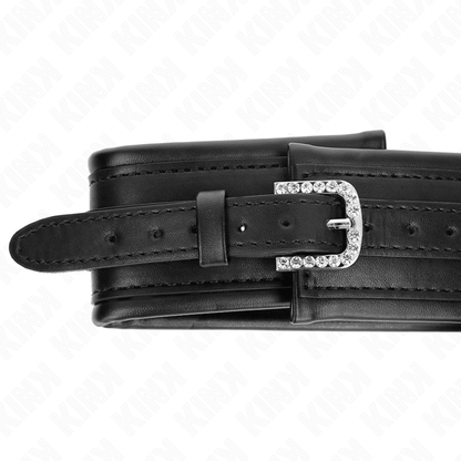 KINK - NECKLACE WITH SHINY BUCKLE STRAP 65 CM 48.5 CM X 5.3 CM - Kink&Play
