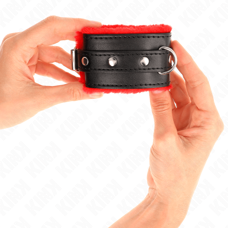 KINK - PREMIUM FUR LINED WRIST RESTRAINTS RED WITH BLACK BELT ADJUSTABLE 17 - 29 CM X 6 CM - Kink&Play