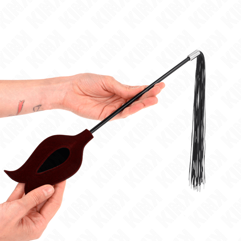KINK - ROSE SHAPE SILICONE TASSEL WHIP 45 CM - Kink&Play