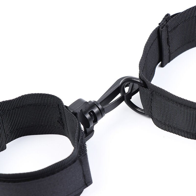 OHMAMA FETISH - NYLON HANDCUFFS AND COLLAR - Kink&Play